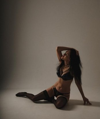 Анкета проститутки Симона - город Гапцах, 23 года, №6562